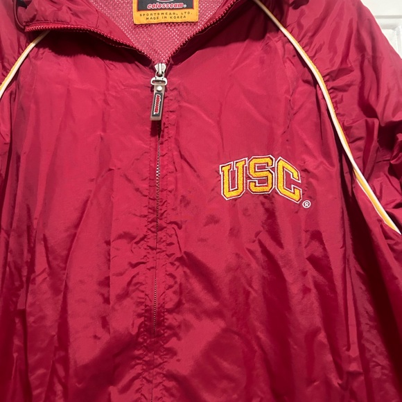 Colosseum Other - Colosseum Trojan USC Windbreaker Red Hoodie Jacket